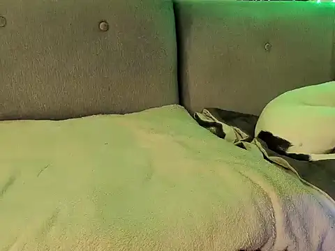 jonhcarrie online show from 10.30.25