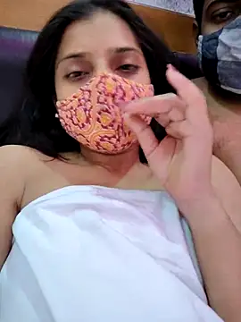 Snapshot of Palak_4u chatting on 03.08.25 Palak 4u online show from 03.08.25