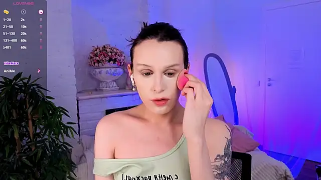  yourFoxy  online show from 01.05.25