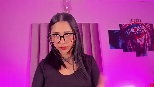 Isabella Flowers online show from 04.24.26
