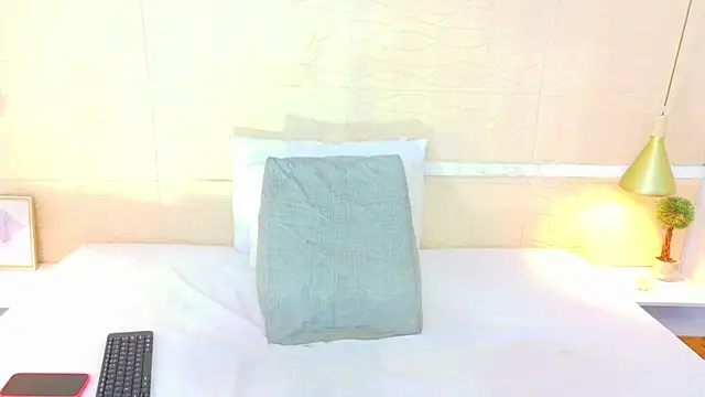 Chocolatte bar online show from 11.11.25