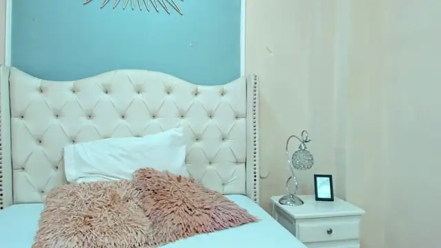 Matthew Dixonn online show from 12.19.24