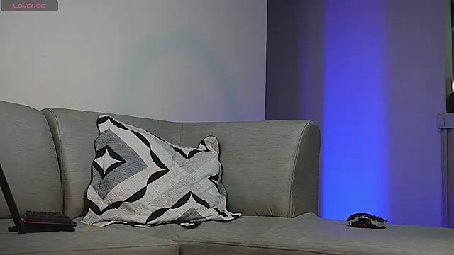 orion1993 online show from 09.18.25