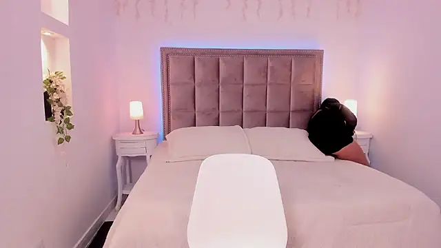 Snapshot of Hanna_fost chatting on 01.11.26 Hanna fost online show from 01.11.26