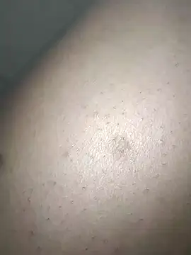 Snapshot of rohitlov150 chatting on 02.19.25 rohitlov150 online show from 02.19.25