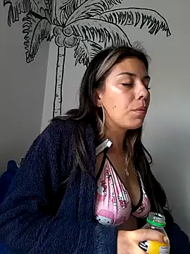 Sweel Leyva18 online show from 12.05.24