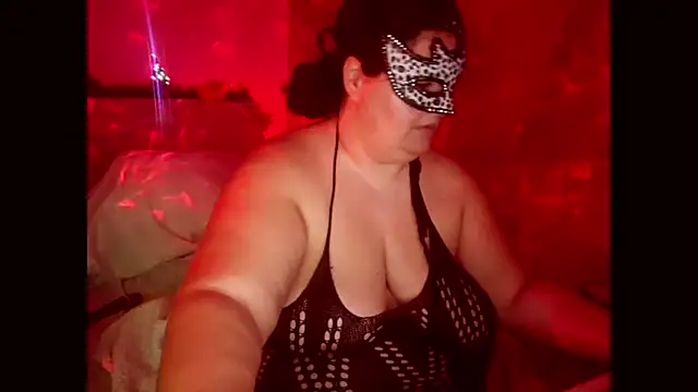 Snapshot of passionduo4 chatting on 12.15.24 passionduo4 online show from 12.15.24