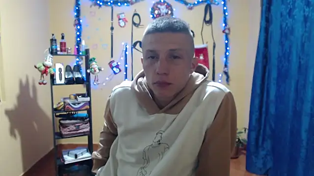 Snapshot of smith_lechosoxxx chatting on 11.21.25 smith lechosoxxx online show from 11.21.25