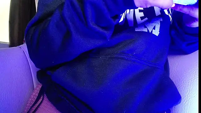 girl naugthy online show from 03.20.25