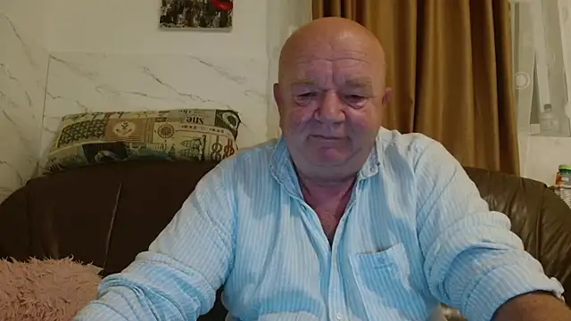 fullballs6 online show from 11.12.25