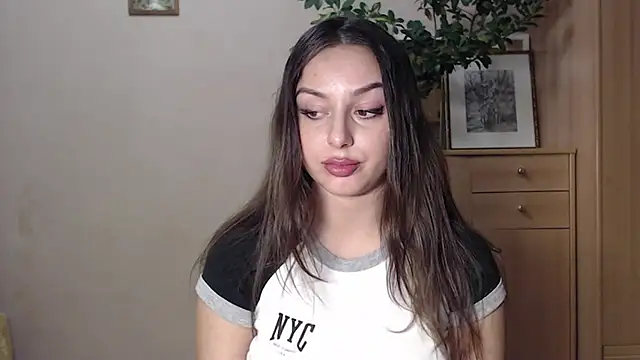 courtneyPerfect online show from 01.14.25