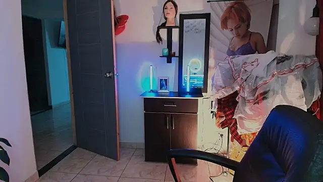 Snapshot of TinnaDawsom chatting on 02.28.26 TinnaDawsom online show from 02.28.26