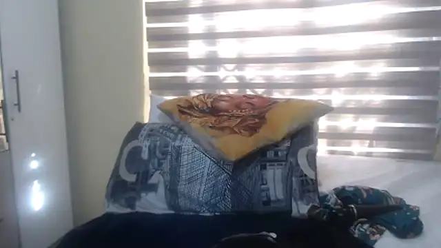 Foxybrownxx1 online show from 05.03.26