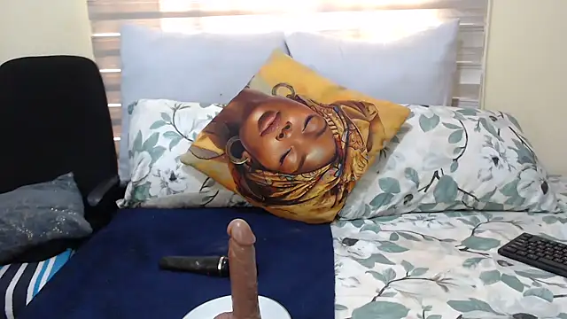 Foxybrownxx1 online show from 05.18.26