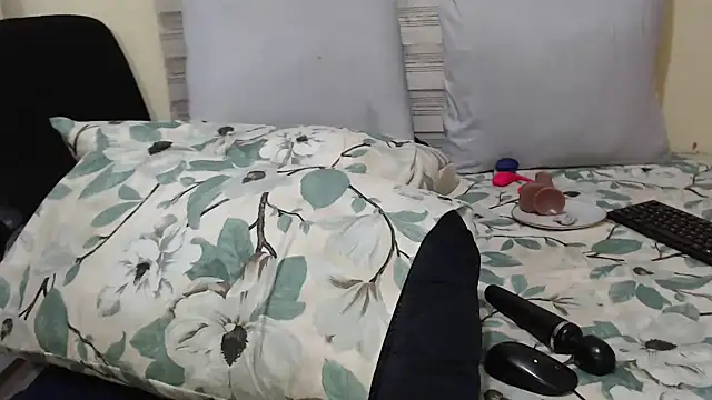 Foxybrownxx1 online show from 05.18.26
