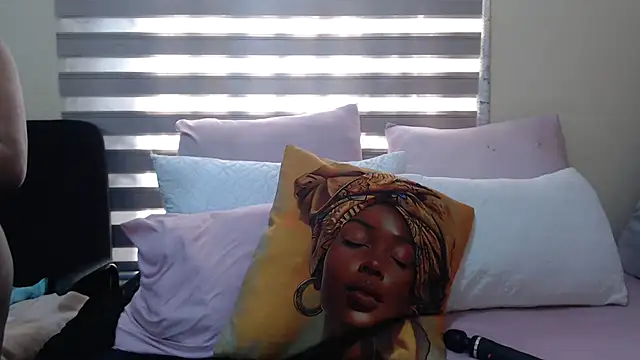 Foxybrownxx1 online show from 05.23.26