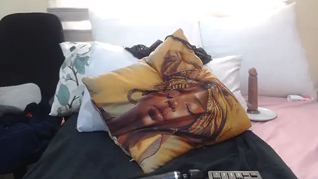 Foxybrownxx1 online show from 06.09.26