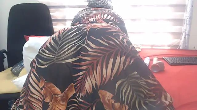Foxybrownxx1 online show from 07.13.26
