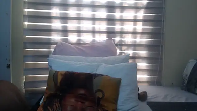 Foxybrownxx1 online show from 07.19.26