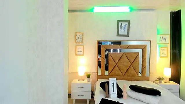 MirandaRossi online show from 01.23.25