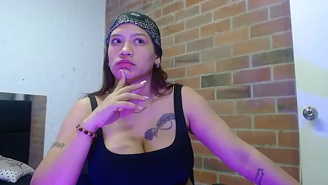 samantha  karolstone online show from 10.29.25