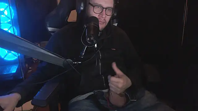 chicostick413 online show from 11.07.25