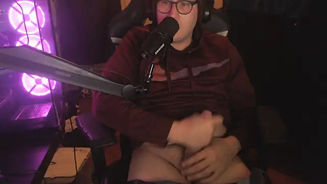 chicostick413 online show from 11.14.25