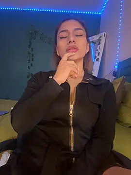 Bckystonee online show from 09.19.25