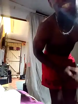 Chocolate factory man online show from 12.05.24