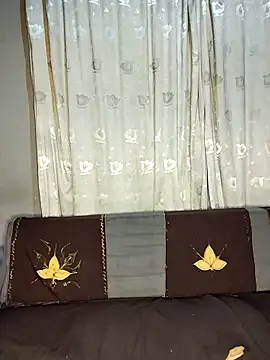 Chocolate factory man online show from 09.12.25