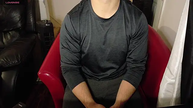 Snapshot of Thekodyy chatting on 09.25.25 Thekodyy online show from 09.25.25