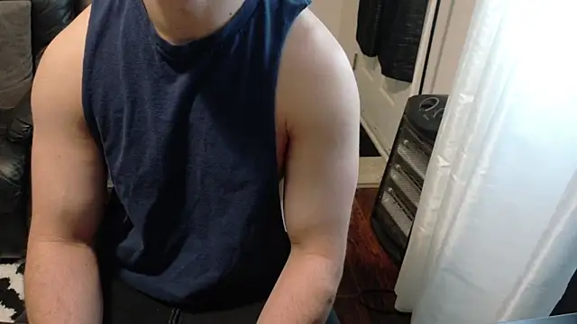 Snapshot of Thekodyy chatting on 11.15.25 Thekodyy online show from 11.15.25