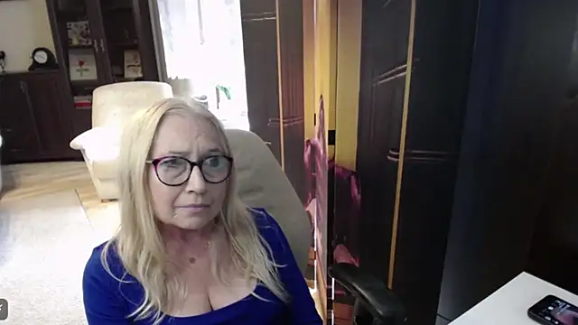 sofia xkiss online show from 07.06.26