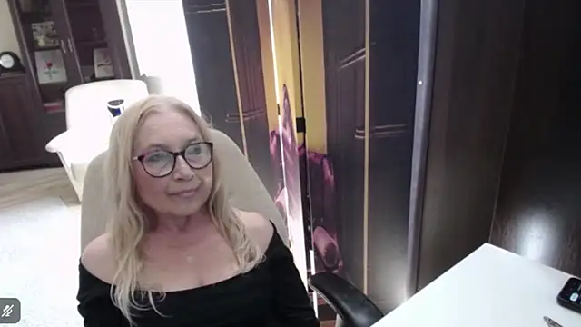 sofia xkiss online show from 07.30.26