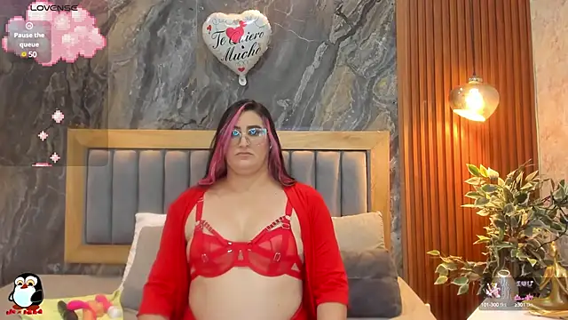 Snapshot of BellaPeers_ chatting on 02.18.25 BellaPeers online show from 02.18.25