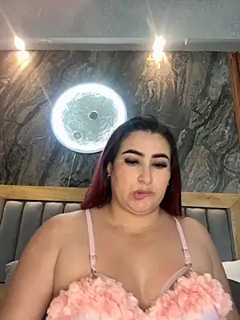 Snapshot of BellaPeers_ chatting on 09.20.25 BellaPeers online show from 09.20.25