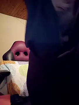 Snapshot of _____sams chatting on 01.08.25 sams online show from 01.08.25