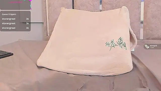 Maaracooper online show from 01.31.25