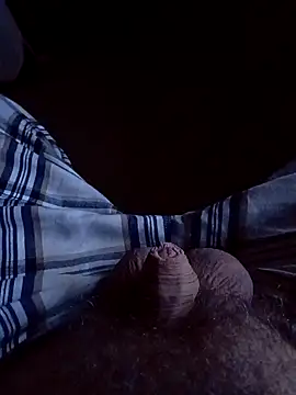 Snapshot of solarere chatting on 01.27.25 solarere online show from 01.27.25