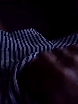 Snapshot of solarere chatting on 09.15.25 solarere online show from 09.15.25