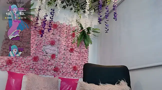 BLONDE SEXYHOT online show from 03.04.25