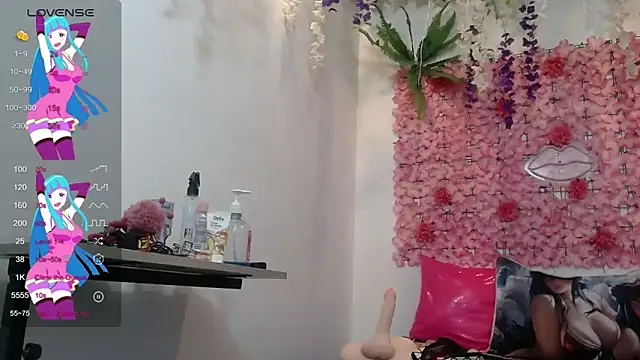 BLONDE SEXYHOT online show from 03.13.25