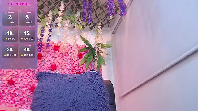 BLONDE SEXYHOT online show from 02.13.26