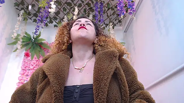 BLONDE SEXYHOT online show from 04.19.26