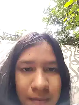 Little Pau Dirty online show from 12.04.24