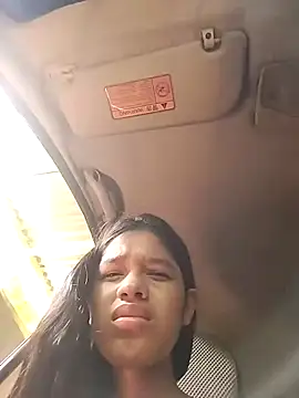 Little Pau Dirty online show from 12.05.24