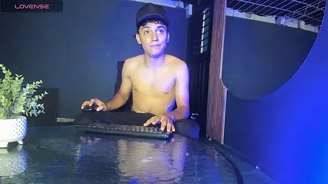 Austin Cardieff online show from 02.26.25