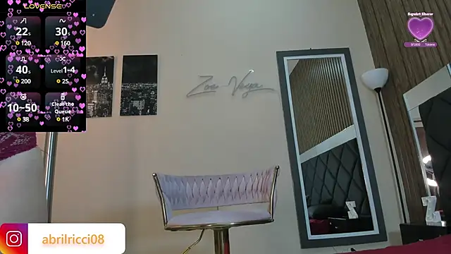 Snapshot of abril_ricci chatting on 03.07.25 abril ricci online show from 03.07.25