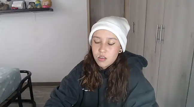 Skarlet Adams28 online show from 01.09.25