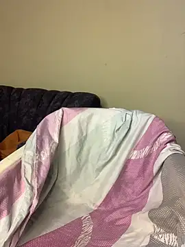 Thyana LS online show from 04.20.26